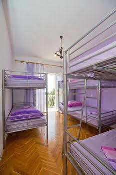 Marija Auberge de jeunesse *